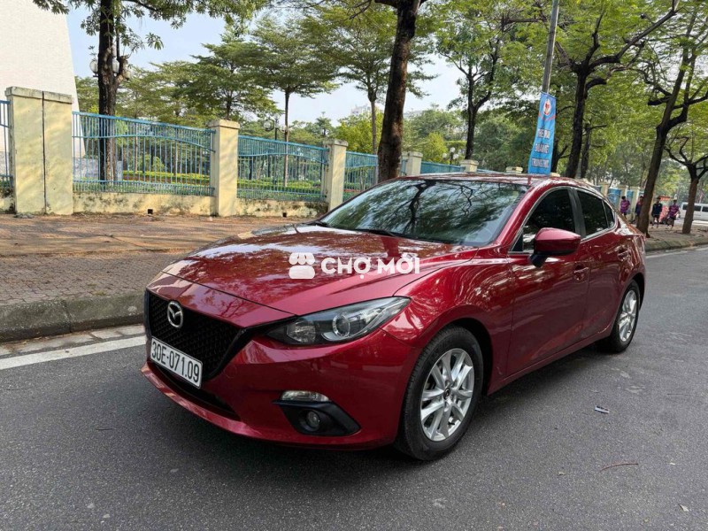 Mazda 3 2016 1.5 AT