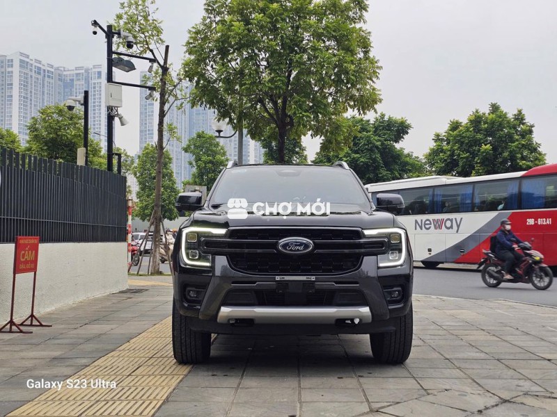 Ford Ranger 2025 Wildtrak 2.0L 4x4 AT - 27,000 km.