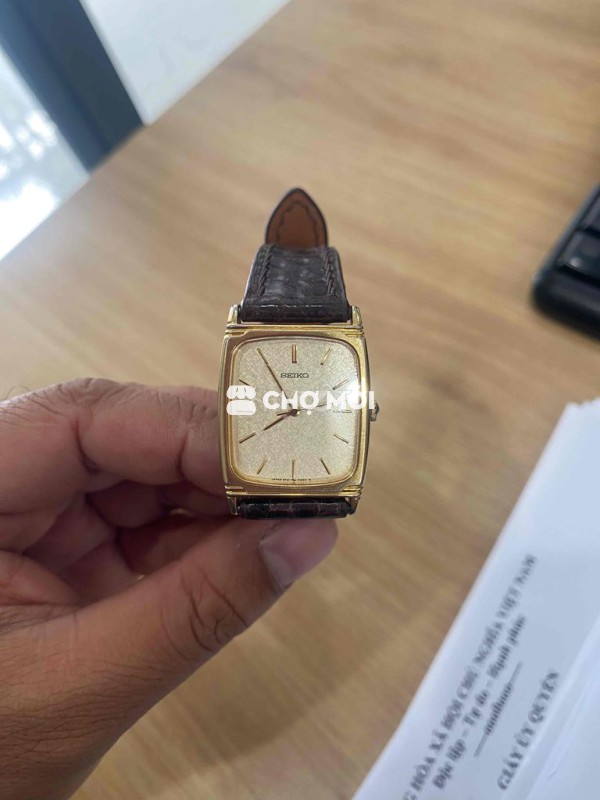 Đồng hồ đeo tay Seiko 5P31-5170