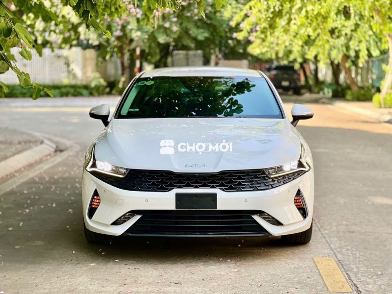 Kia K5 2.0AT Luxury 2022