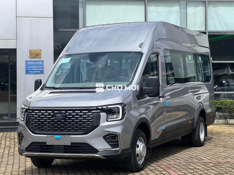 Ford Transit 2025, giá tốt, sẵn xe đủ mẫu.