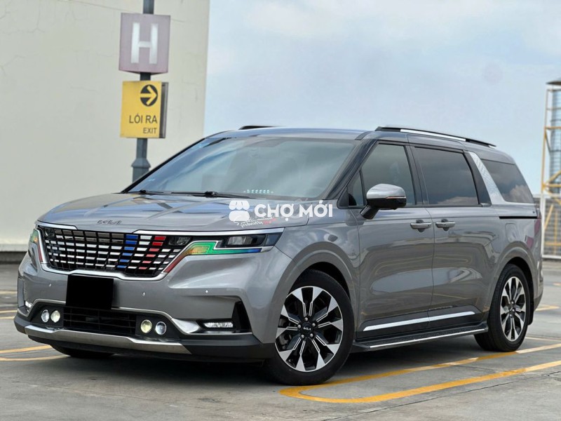 KIA Carnival 2022 Premium 7 chỗ