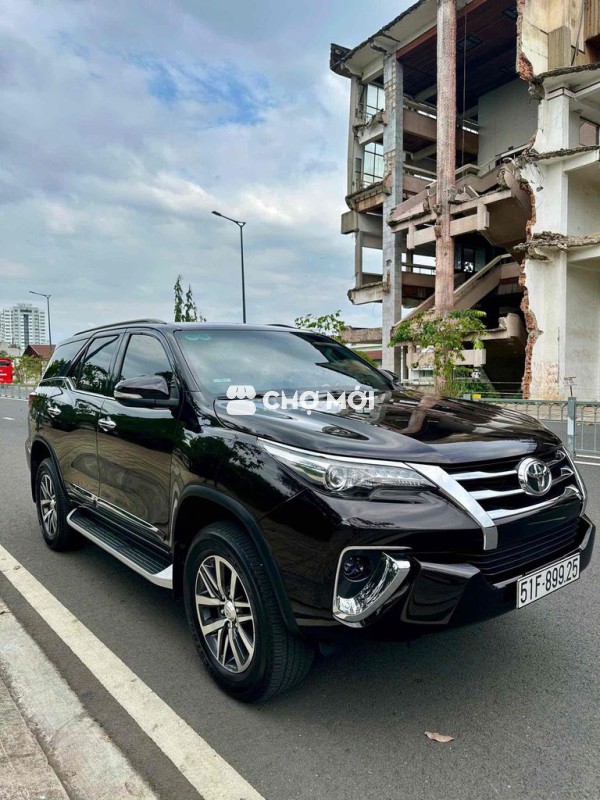 Toyota Fortuner 2017 2.7V 4x4 AT - 80000 km