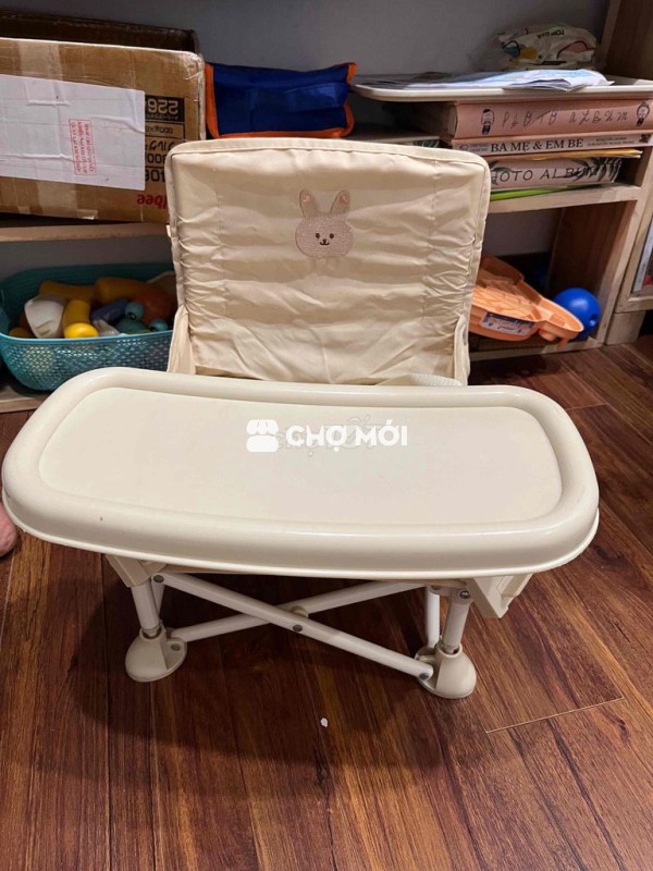 Ghế ăn dặm gấp gọn