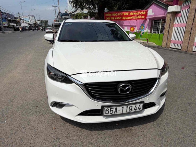 Mazda 6 2018 Premium Sang trọng đẳng cấp