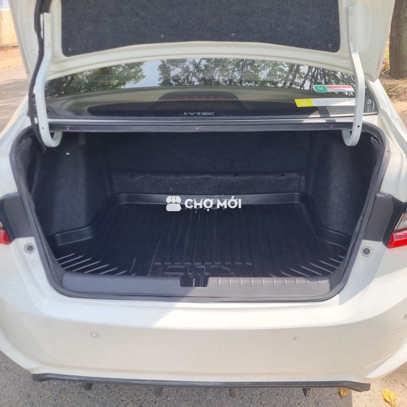 Honda City 2022 RS 1.5 AT - 60000 km