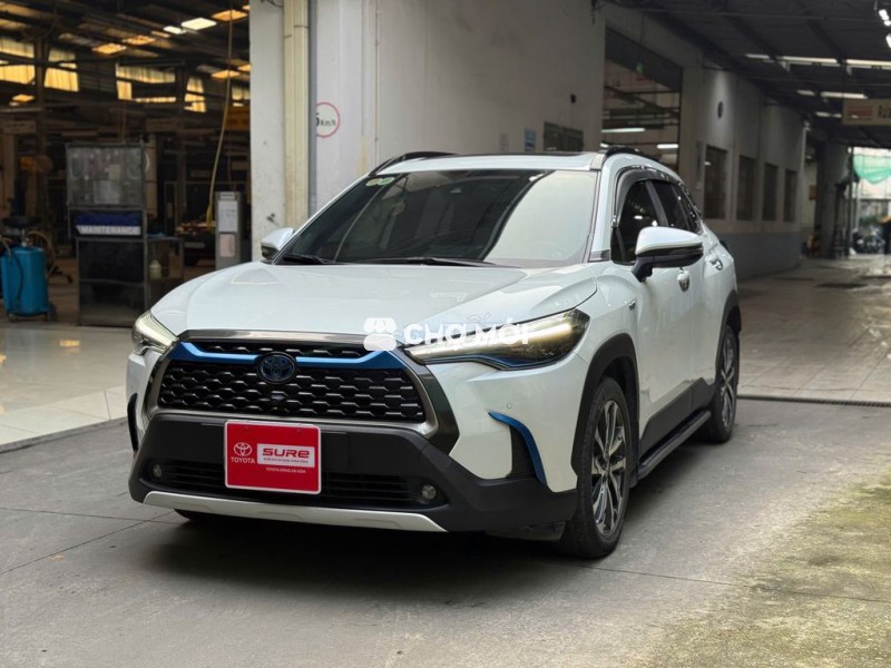 Cross 2022 1.8HV Trắng - GIÁ CÒN GIẢM