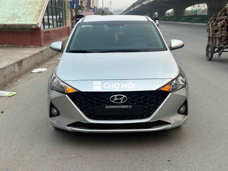 Hyundai Accent 2022 Số sàn 66000 km Bạc