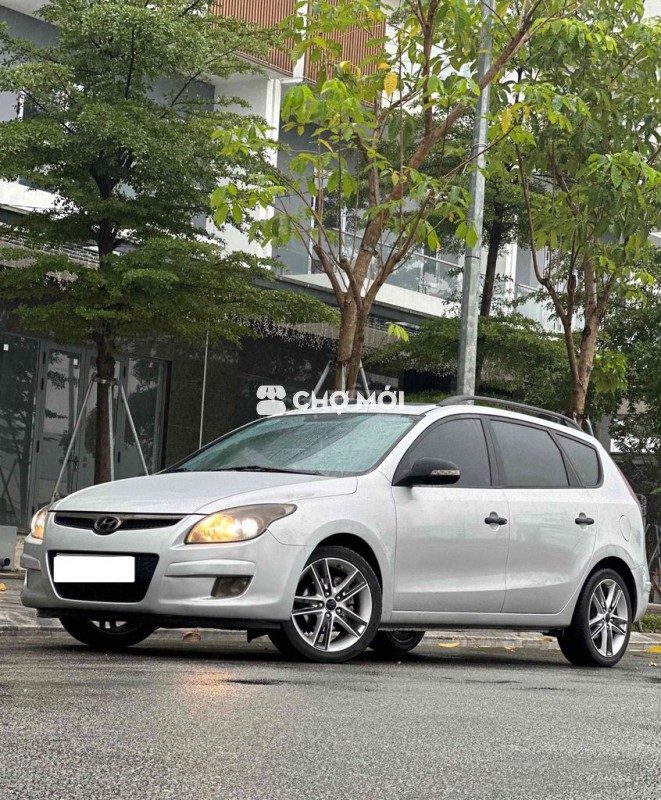Hyundai i30 CW 2010 Bạc Số tự động