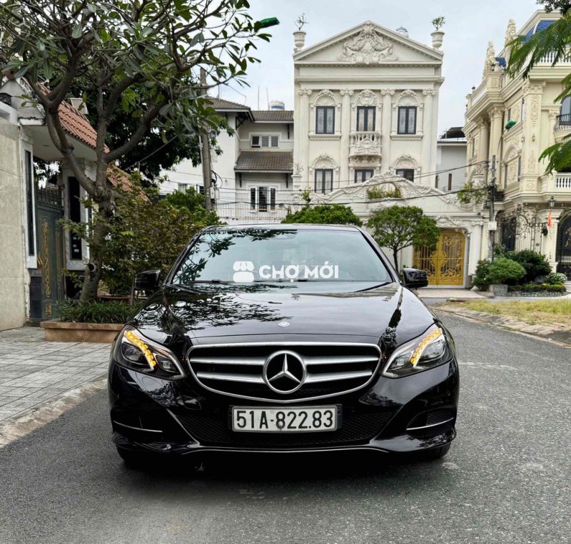 CẦN BÁN XE MERCEDES E250. XS 2014.87000KM