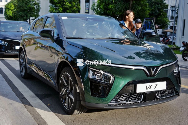 VINFATS VF7 HỖ TRỢ VAY85%-150TR NHẬN XE-BAO HS KHÓ