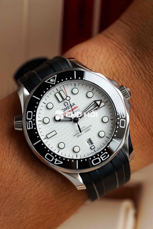 OMEGA SEAMASTER 300 21***01 Like New