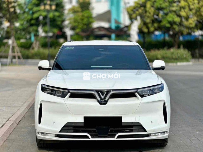 VINFATS VF9 HỖ TRỢ VAY 85% CHO DOANH NGHIỆP!