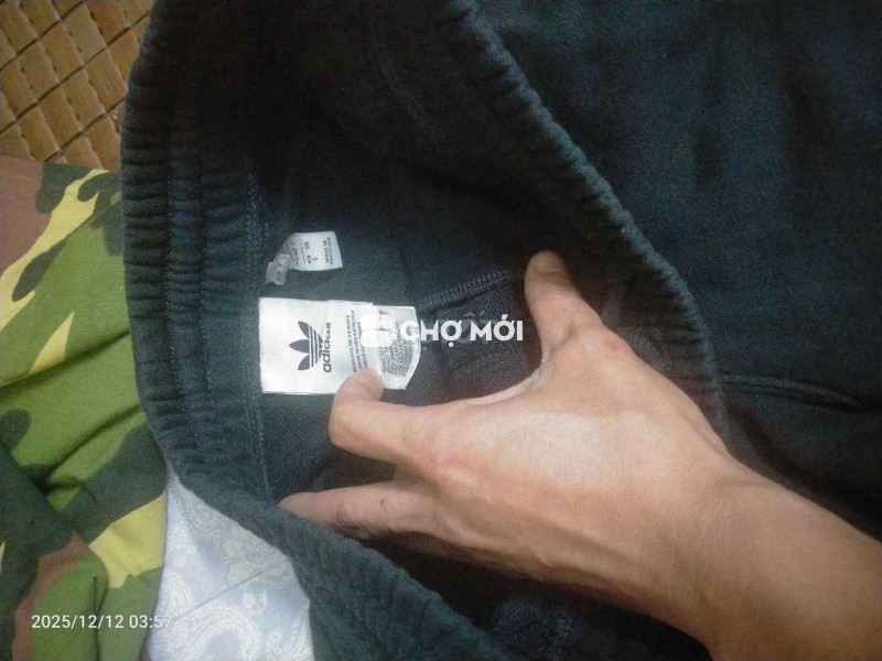 Quần short Adidas nam màu Đen