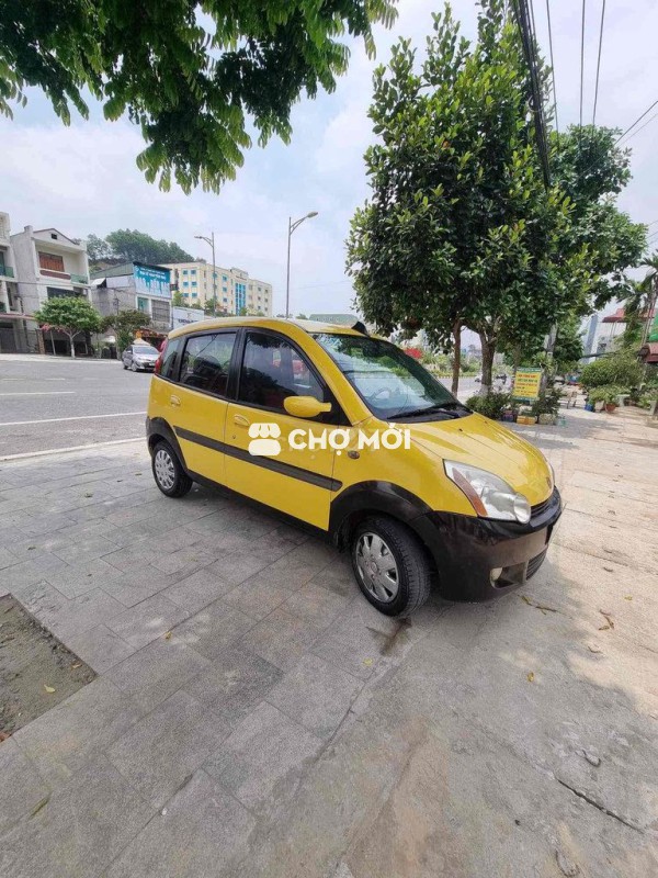 Ô tô Fairy 5 chỗ màu Vàng