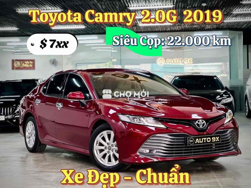 Toyota Camry 2019 2.0G Đỏ 22.000 km