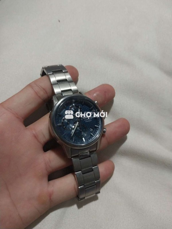 Seiko chronograph titanium kim trôi