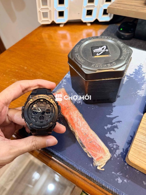 Casio G-Shock GST-S300 Đen