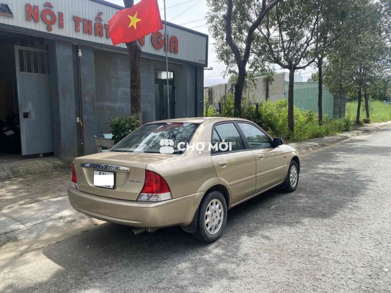 Ford Laser 2003 Deluxe 1.6 MT - 190000 km