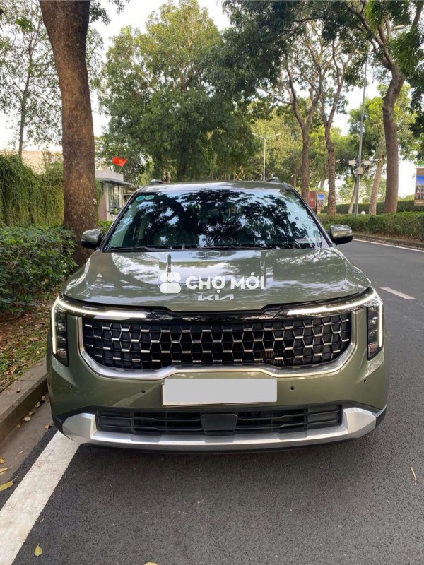 Kia Carnival 2024 Luxury 32000 km