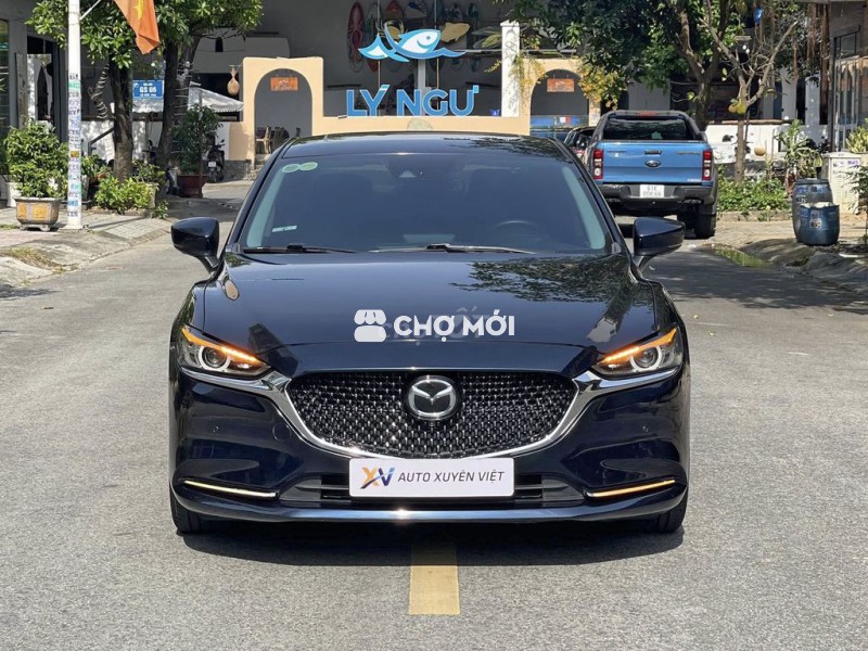 Mazda 6 2.0 Premium 2020 TCCC Màu Xah Siêu Đẹp