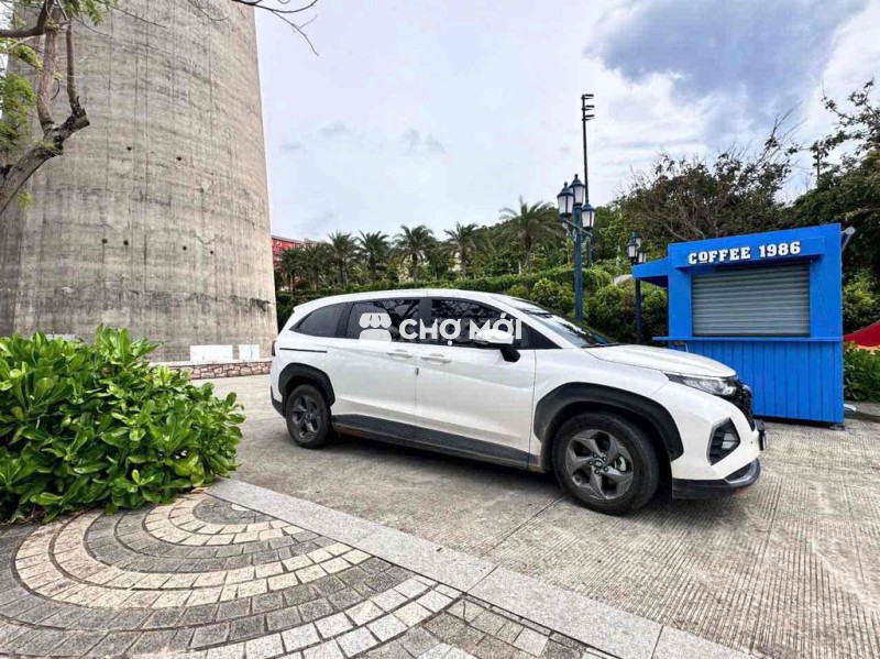 🚗 HYUNDAI CUSTIN 1.5 TURBO TIÊU CHUẨN 2025 LƯỚT !