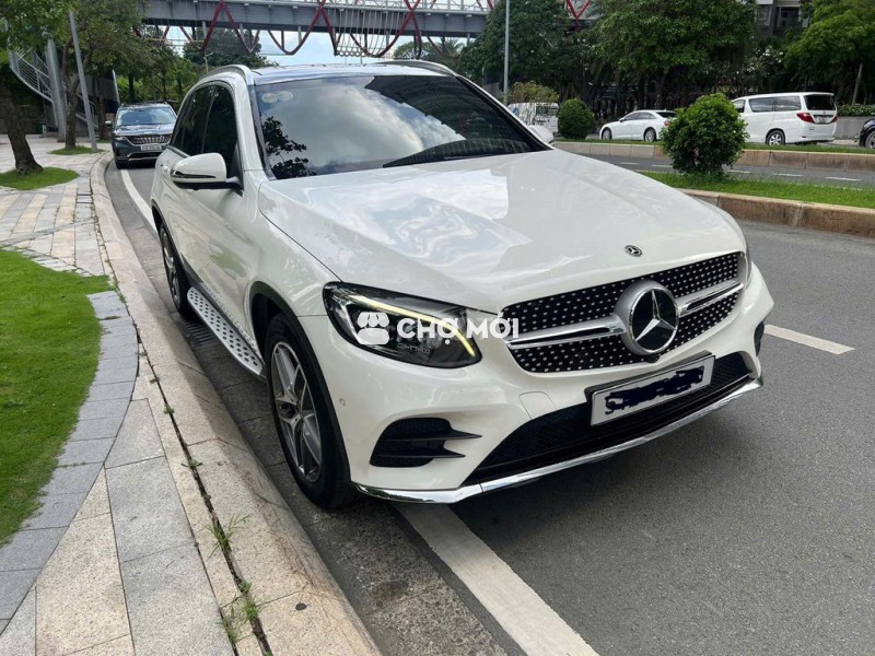 Mercedes-Benz GLC 300 -  2017 Trắng 69000 km