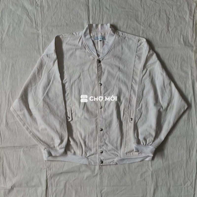 Áo khoác cả nam và nữ size L đã qua sử dụng