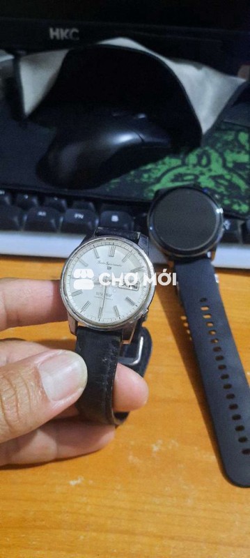 Đồng hồ đeo tay cơ Nam Nhật Bản