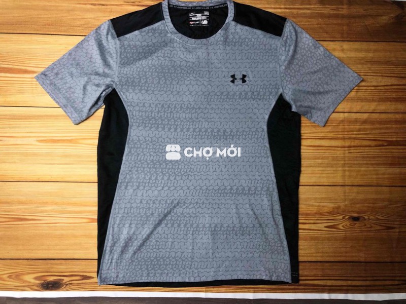 Under Amour (L) - 99%