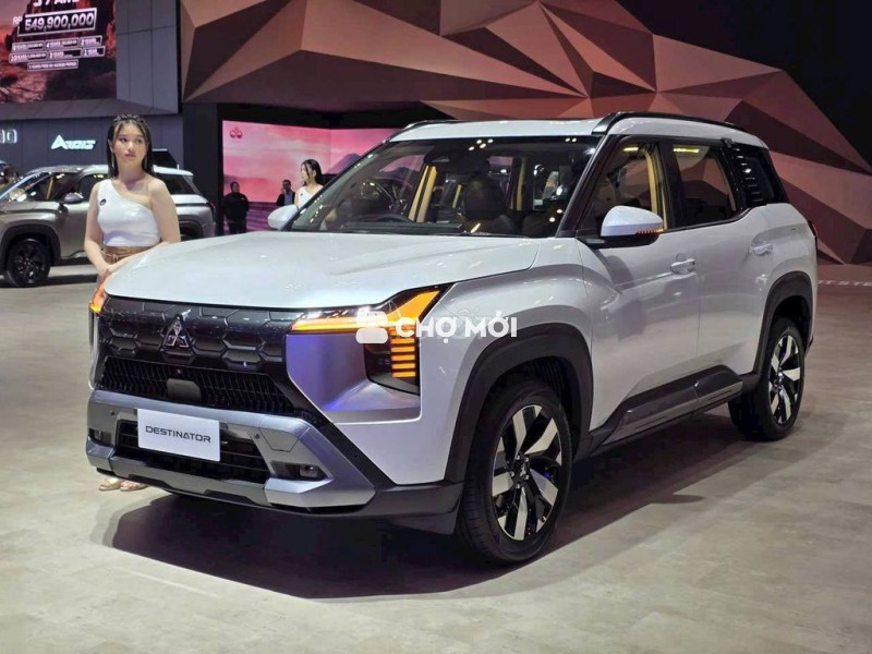 Giá lăn bánh Mitsubishi Destinator + Ưu đãi mới