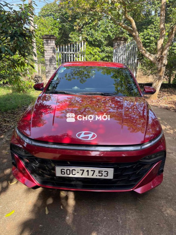 Hyundai Accent 2025 Đỏ 13.000 km