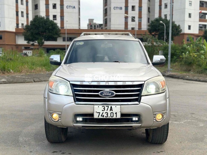 Ford Everest 2009 Số tự động