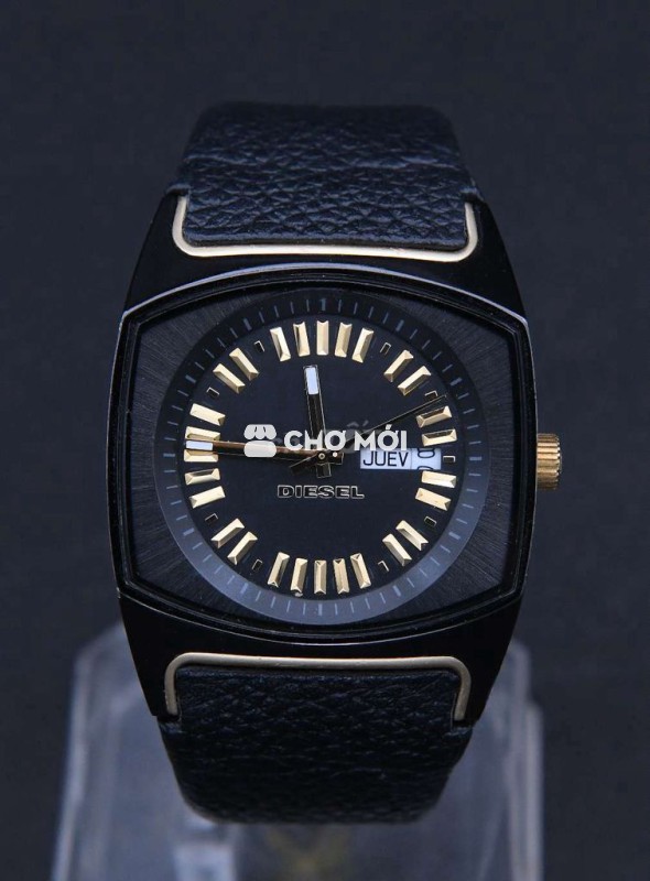 Đồng hồ Diesel Nam Dây da Đen 40mm