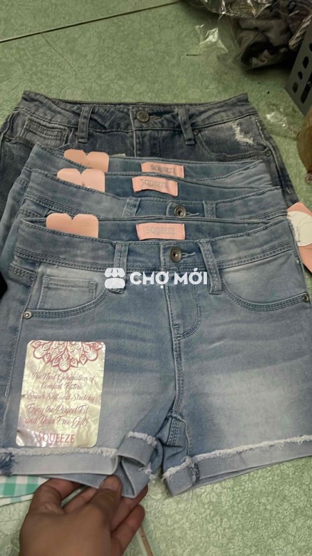 Quần short nữ Jean xanh nhạt