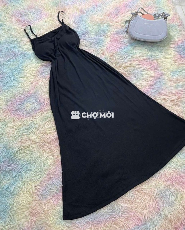 Đầm maxi nữ vải gân đen thanh lịch