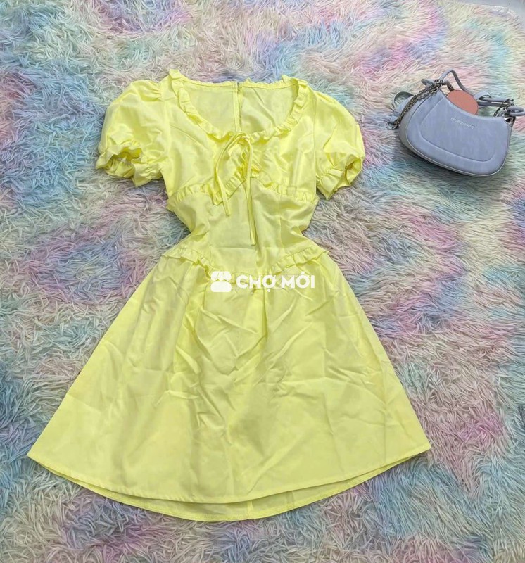 Đầm Nữ Vải mềm mại Vàng
