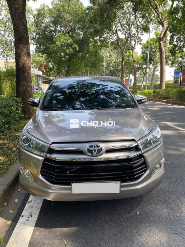 Toyota Innova 2016 V 88201 km