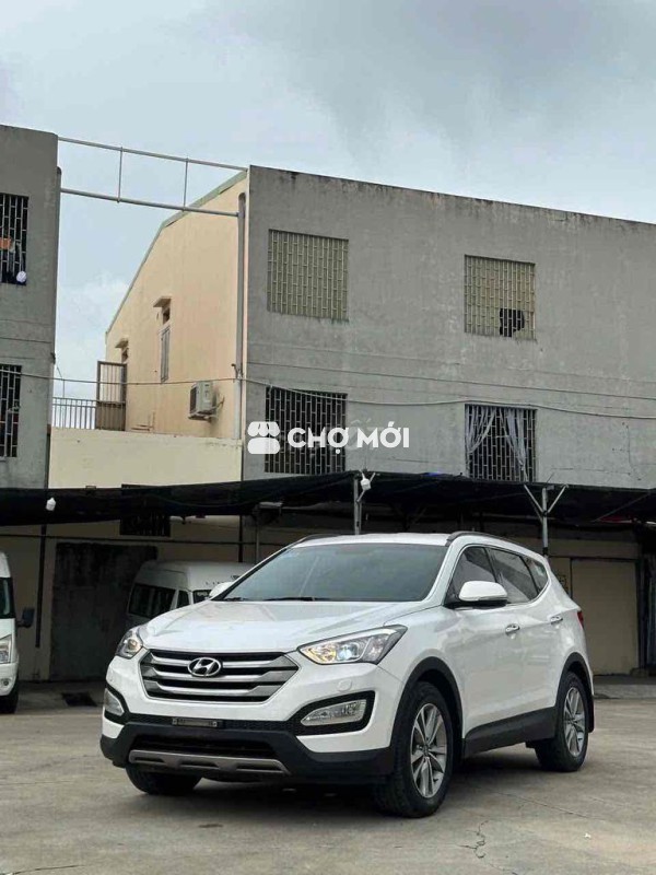 Hyundai Santa Fe 2015 Tiêu chuẩn