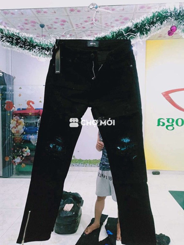 3 Quần jean AMIRI quảng châu size 30