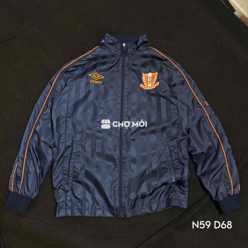 Áo khoác Umbro nam Xanh navy 9/10