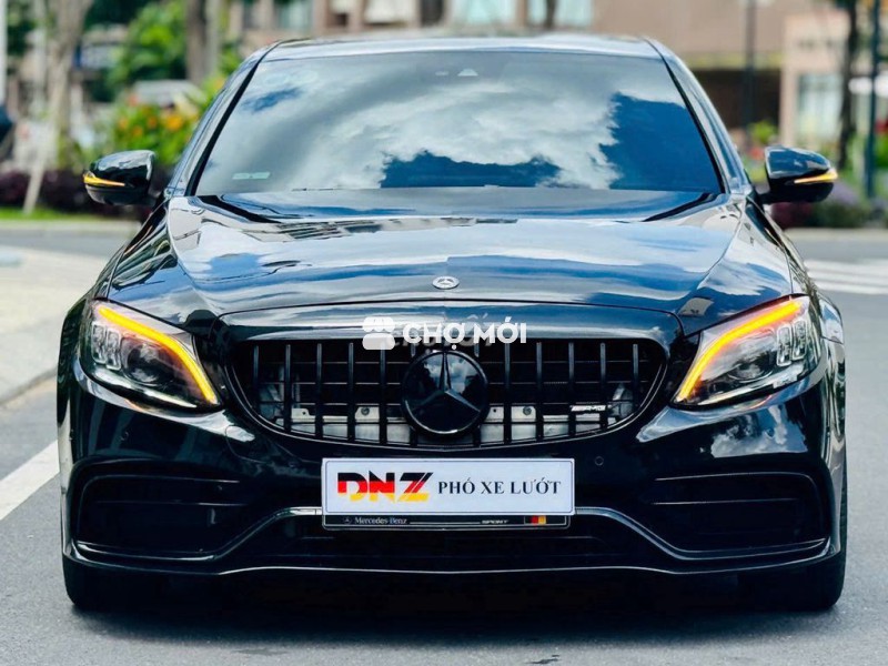 Mercedes Benz C300 2019 - Màu Đen