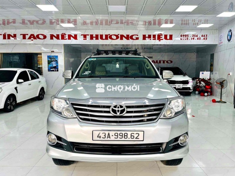 Toyota Fortuner 2015 tự động - 124521 km