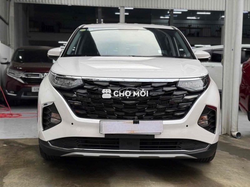 Hyundai Custin bản Tiêu Chuẩn 2025 chạy 6.600 Km