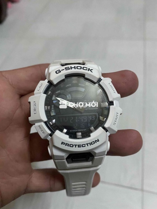 Casio G-Shock GBA-900 Trắng