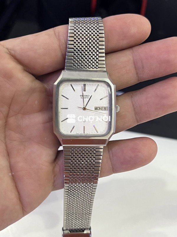 Đồng hồ đeo tay Seiko SQ Thép không gỉ Bạc