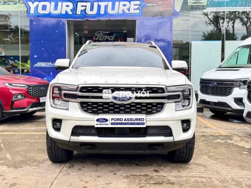 Everest Platinum 2024 Xe Bán Tại Hãng Ford Cam Kêt