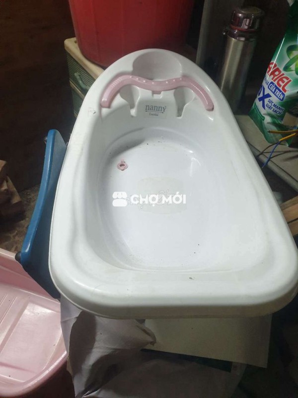 Chậu tắm Nanny Trắng