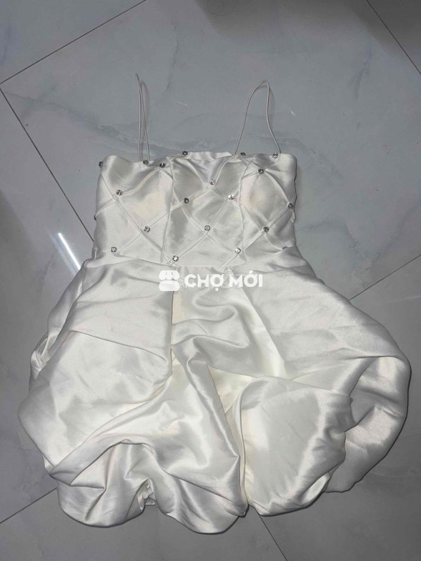 Đầm dạ hội nữ Satin trắng
