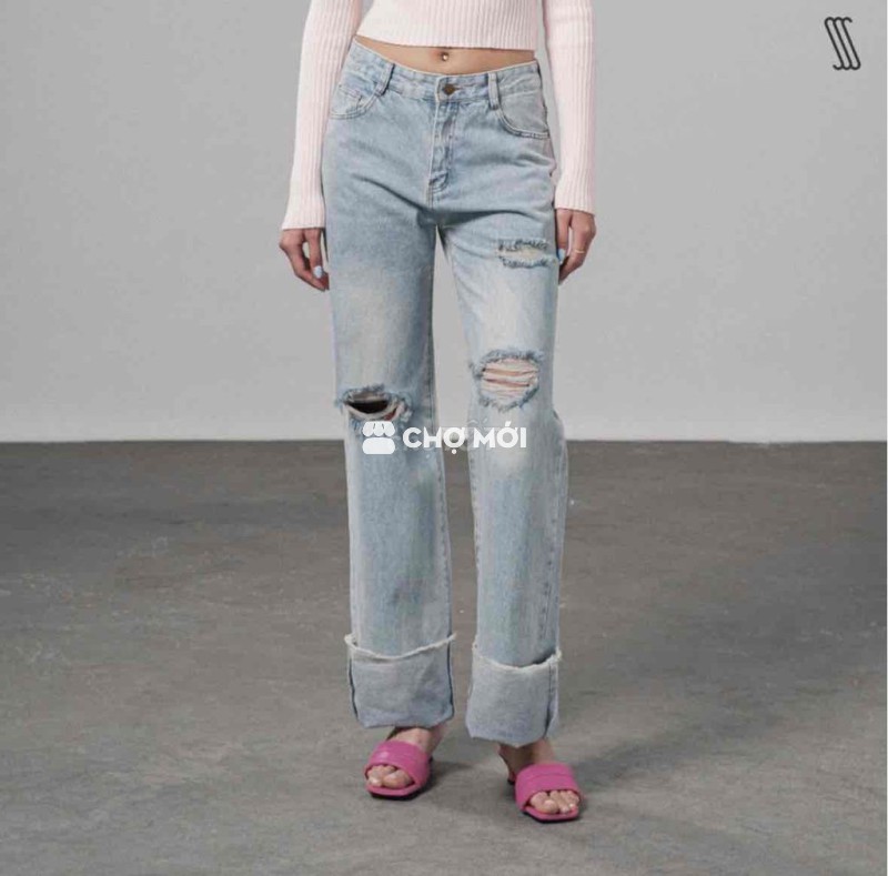 Quần jeans nữ Sssutter her rách gối size M
